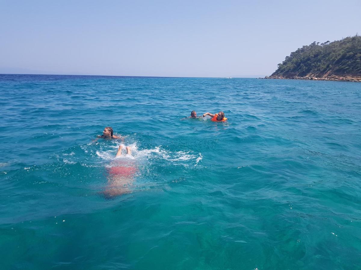 Halkidiki Rooms Néa Fókaia Exterior foto